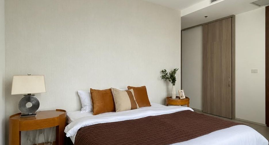 For sale 2 bedrooms condo in Pathum Wan, Bangkok