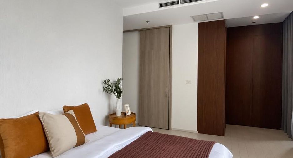 For sale 2 bedrooms condo in Pathum Wan, Bangkok
