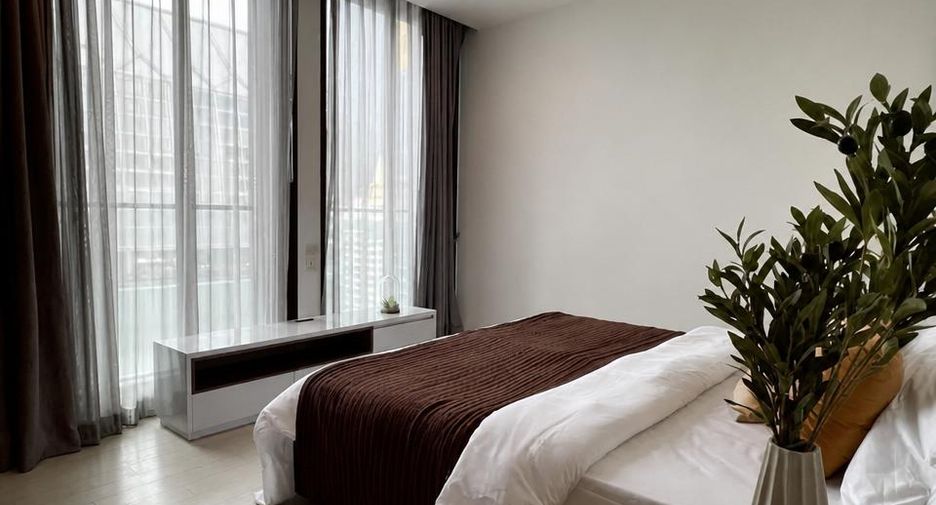 For sale 2 bedrooms condo in Pathum Wan, Bangkok