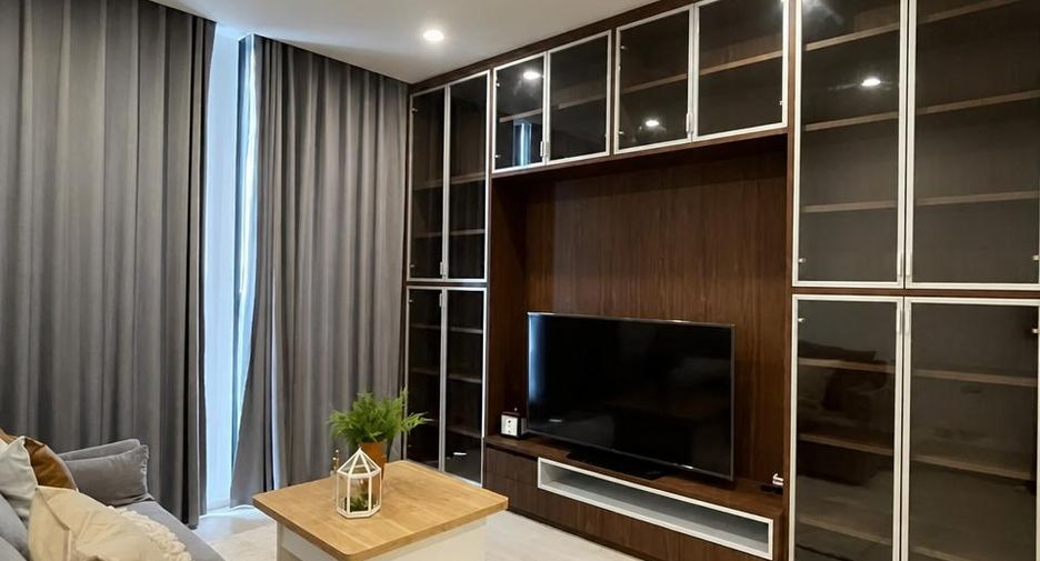 For sale 2 bedrooms condo in Pathum Wan, Bangkok
