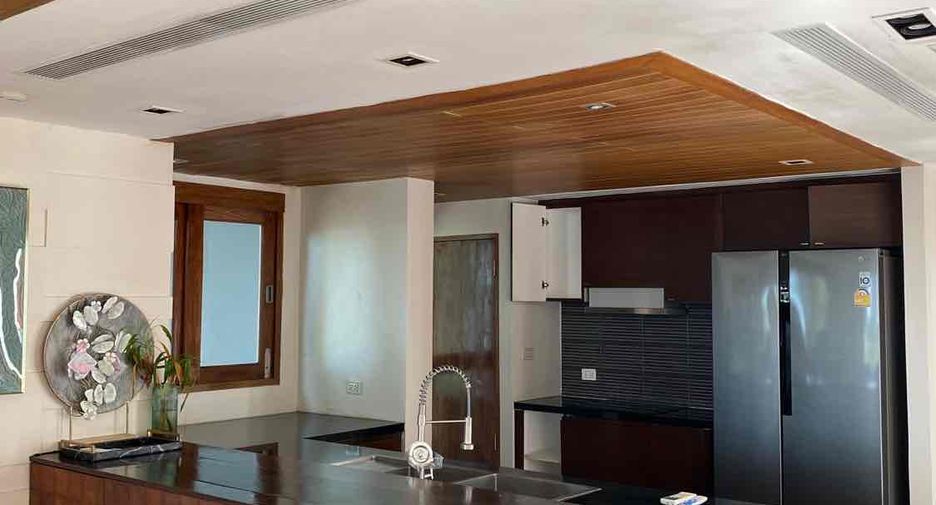 For rent 5 bedrooms villa in Bang Lamung, Chonburi