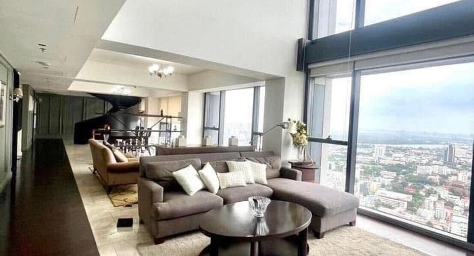 For rent 4 ベッドルーム condo in Sathon, Bangkok