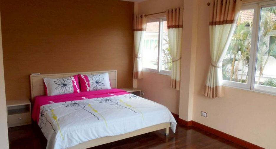 For rent 3 bedrooms house in Doi Saket, Chiang Mai