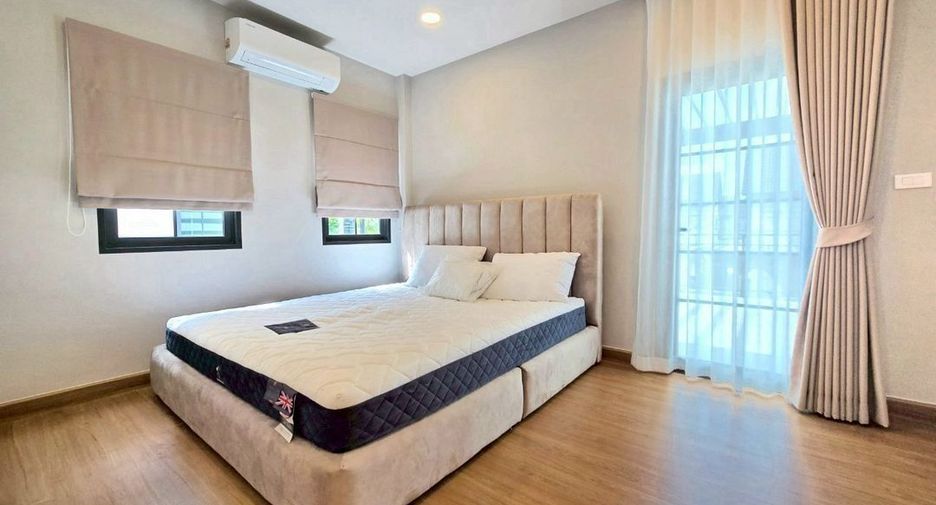 出租 4 卧室 独立屋 在 Bang Phli, Samut Prakan