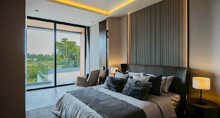 Haus zum Kauf mit 5 Zimmer in Saraphi, Chiang Mai