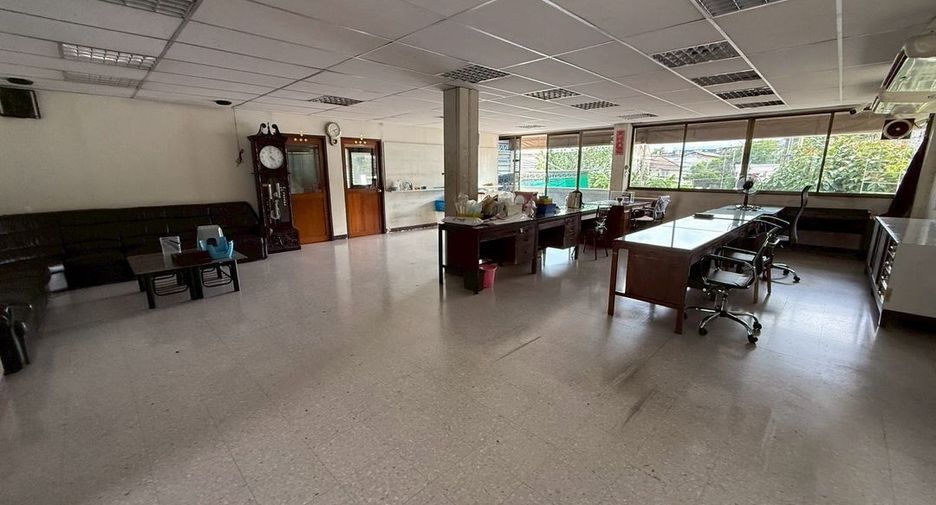 Terreno en venta en Bang Khun Thian, Bangkok