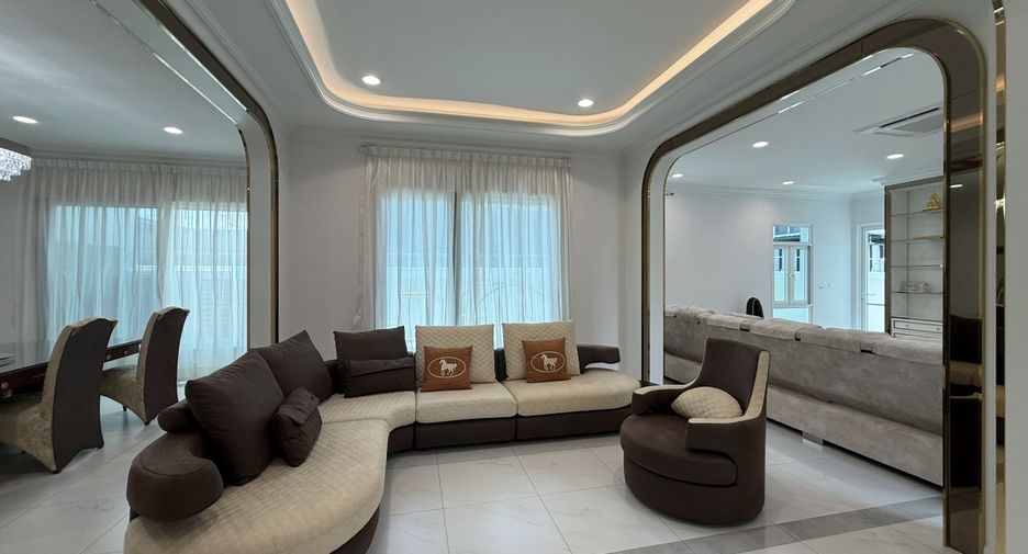 For sale 5 bedrooms villa in Prawet, Bangkok