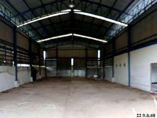 出售 1 卧室 仓库 在 Ban Bueng, Chon Buri