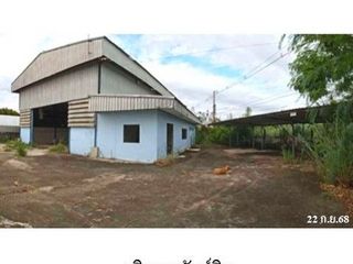 出售 1 卧室 仓库 在 Ban Bueng, Chon Buri