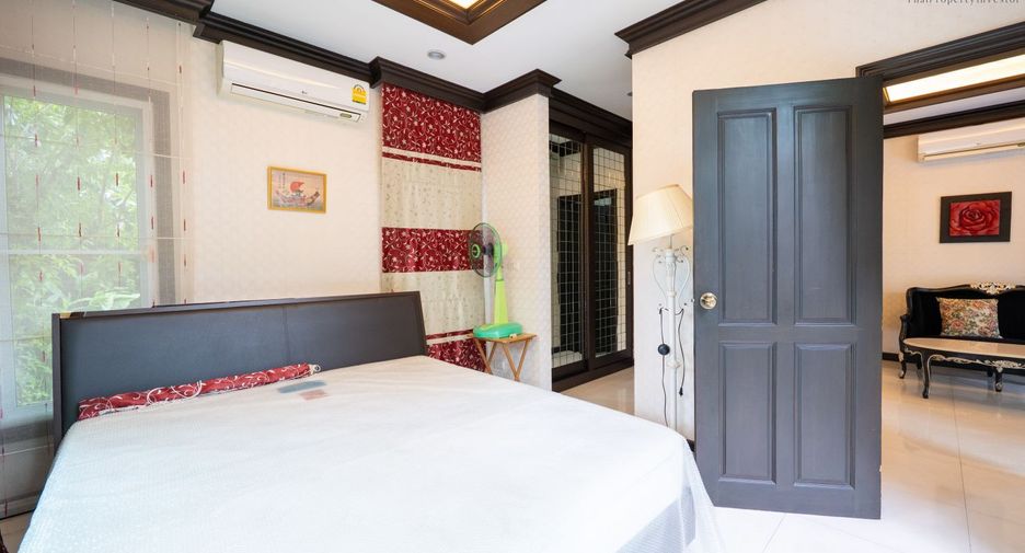 Haus zum Kauf mit 4 Zimmer in Bang Bua Thong, Nonthaburi