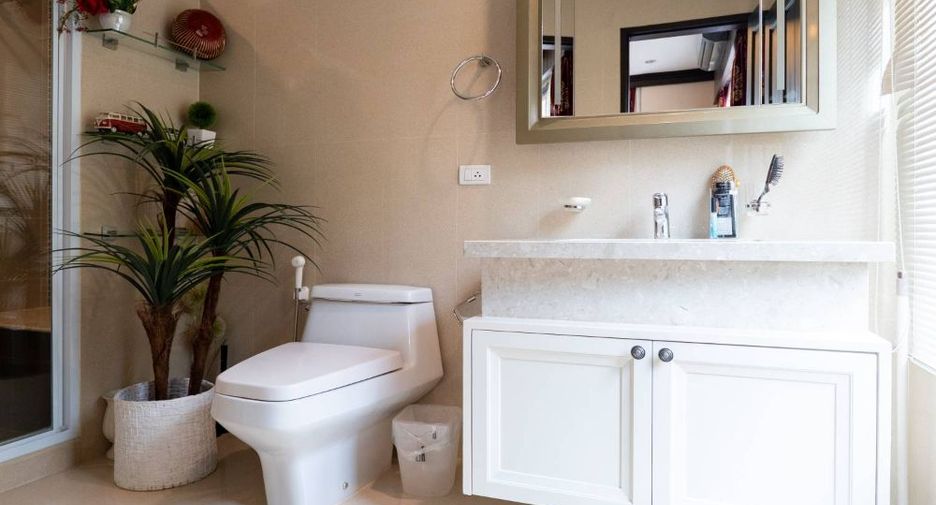 Haus zum Kauf mit 4 Zimmer in Bang Bua Thong, Nonthaburi