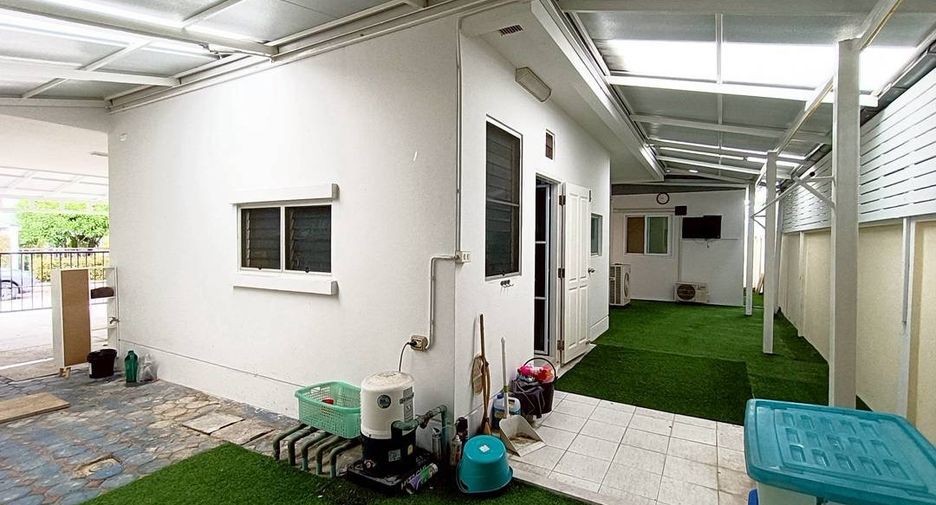 Haus zum Kauf mit 4 Zimmer in Mueang Chiang Mai, Chiang Mai