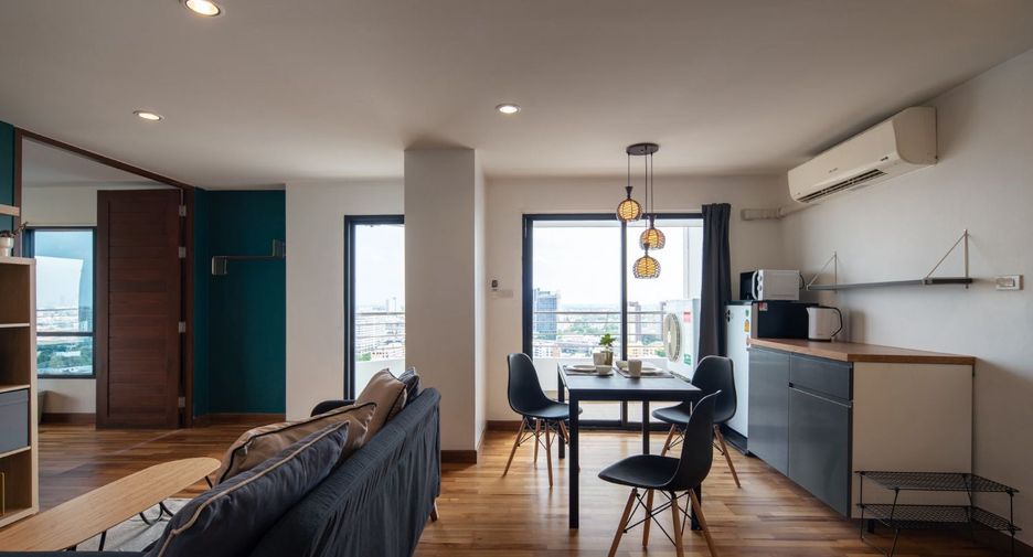 For rent 2 bedrooms condo in Chatuchak, Bangkok