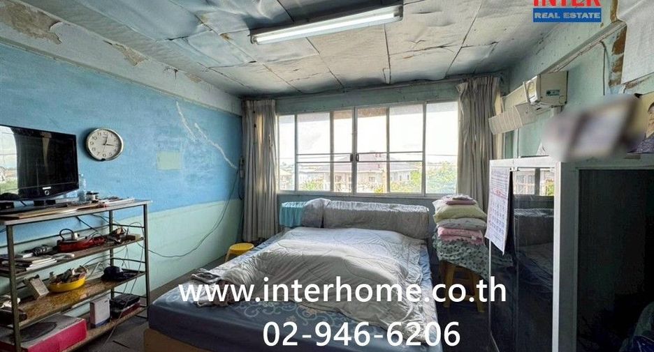 For sale 2 ベッドルーム retail Space in Phra Samut Chedi, Samut Prakan
