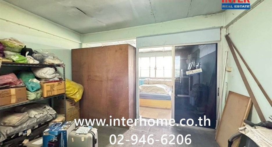 For sale 2 ベッドルーム retail Space in Phra Samut Chedi, Samut Prakan