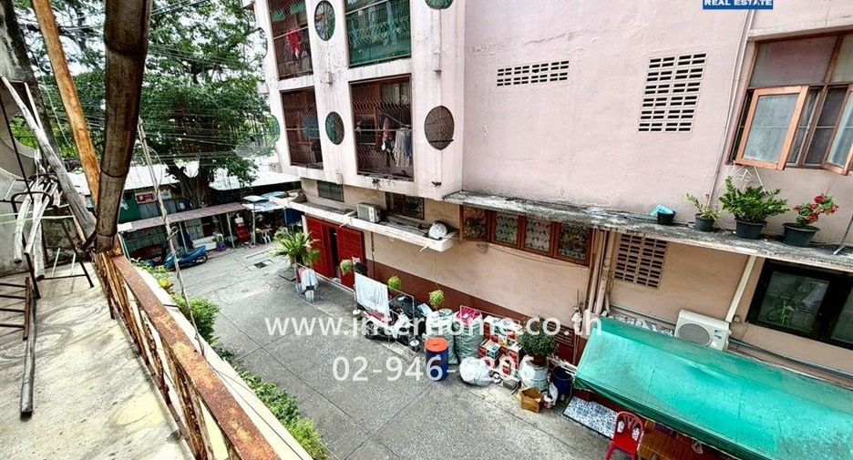 À vendre 4 chambres local commercial à Ratchathewi, Bangkok