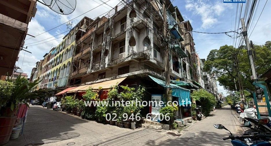 À vendre 4 chambres local commercial à Ratchathewi, Bangkok