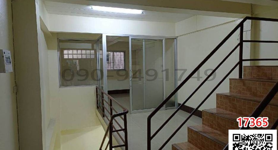 For rent 4 ベッドルーム retail Space in Nong Khaem, Bangkok