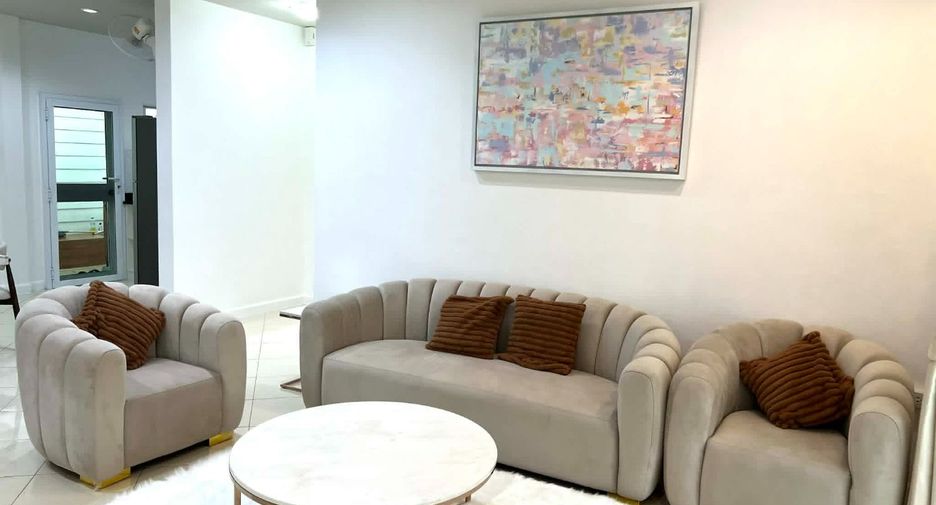 À vendre 3 chambres maison à East Pattaya, Pattaya
