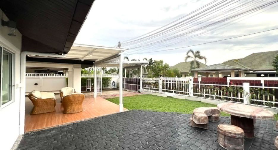 À vendre 3 chambres maison à East Pattaya, Pattaya