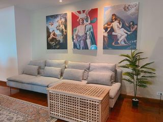 For rent 4 bedrooms condo in Pathum Wan, Bangkok