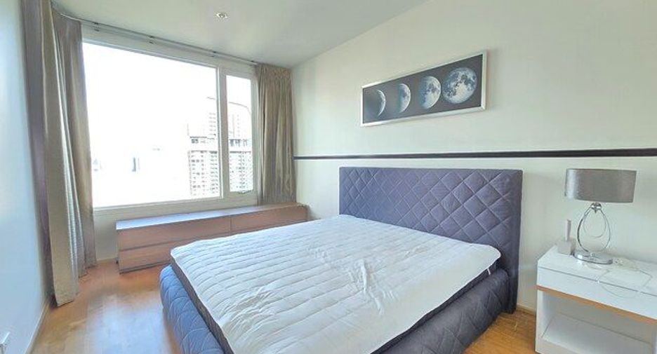 For rent 2 bedrooms condo in Ratchathewi, Bangkok