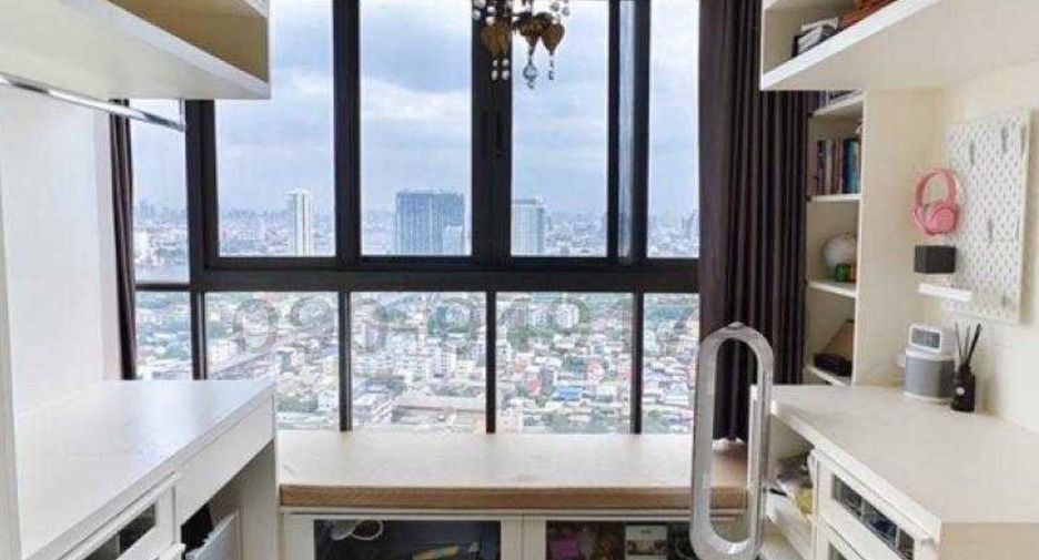 À louer 2 chambres condo à Bang Phlat, Bangkok