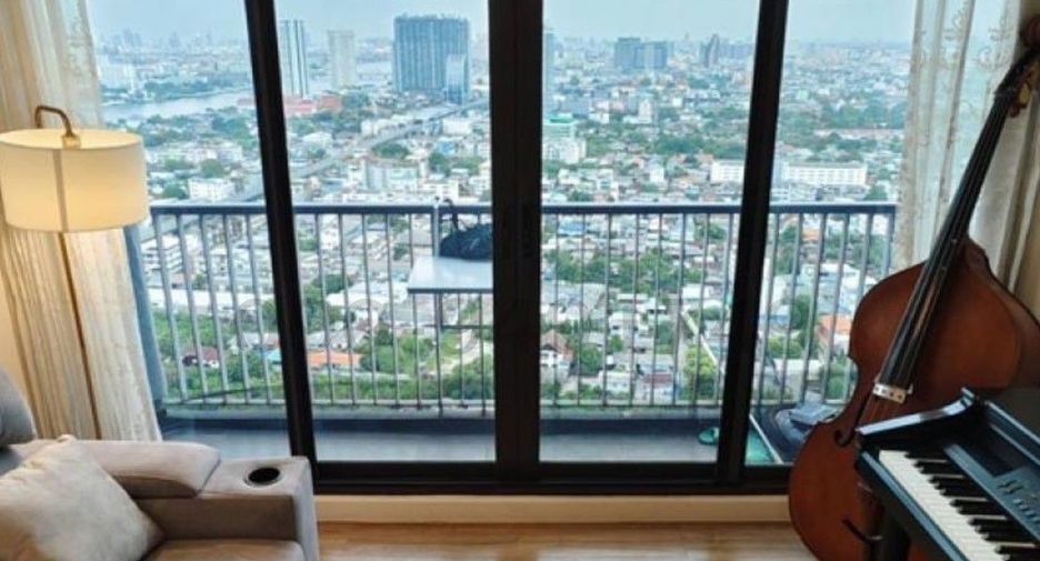 À louer 2 chambres condo à Bang Phlat, Bangkok