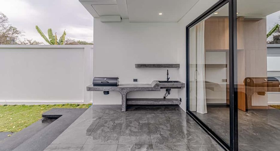 Haus zum Kauf mit 4 Zimmer in San Sai, Chiang Mai