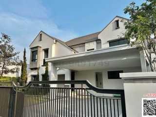 Haus zur Miete mit 4 Zimmer in Taling Chan, Bangkok