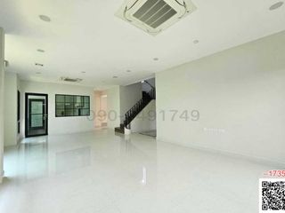 Haus zur Miete mit 4 Zimmer in Taling Chan, Bangkok