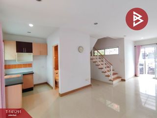 For sale 3 bedrooms townhouse in Prawet, Bangkok