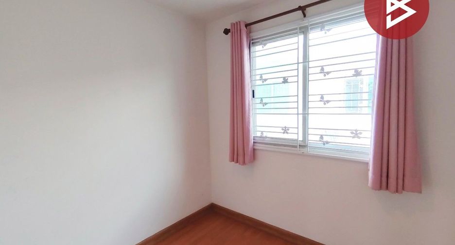 For sale 3 bedrooms townhouse in Prawet, Bangkok