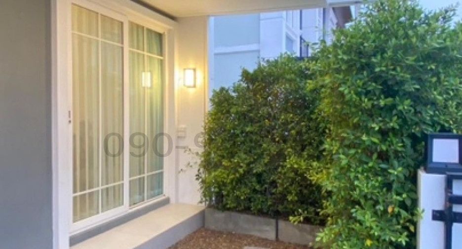 For rent 3 bedrooms townhouse in Phra Pradaeng, Samut Prakan