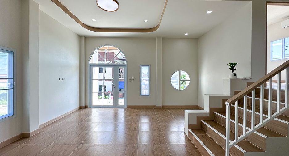 Haus zum Kauf mit 3 Zimmer in Saraphi, Chiang Mai