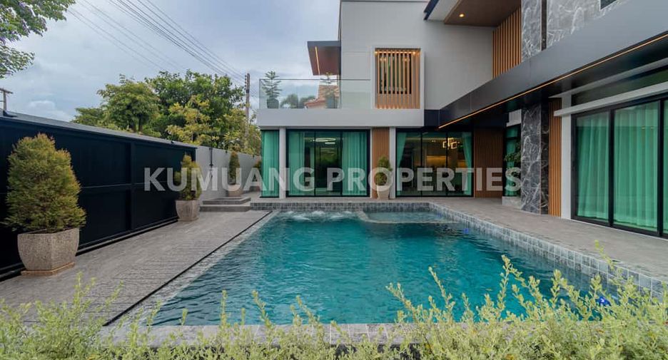 For rent and for sale 4 bedrooms house in Mueang Chiang Mai, Chiang Mai