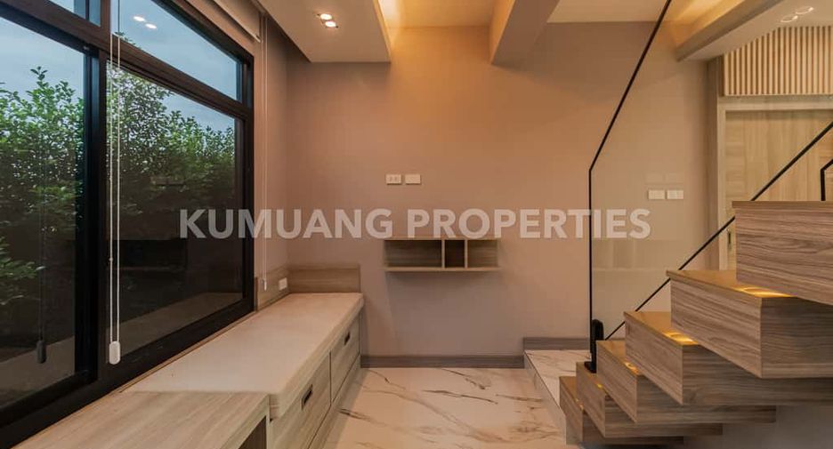 For rent and for sale 4 bedrooms house in Mueang Chiang Mai, Chiang Mai