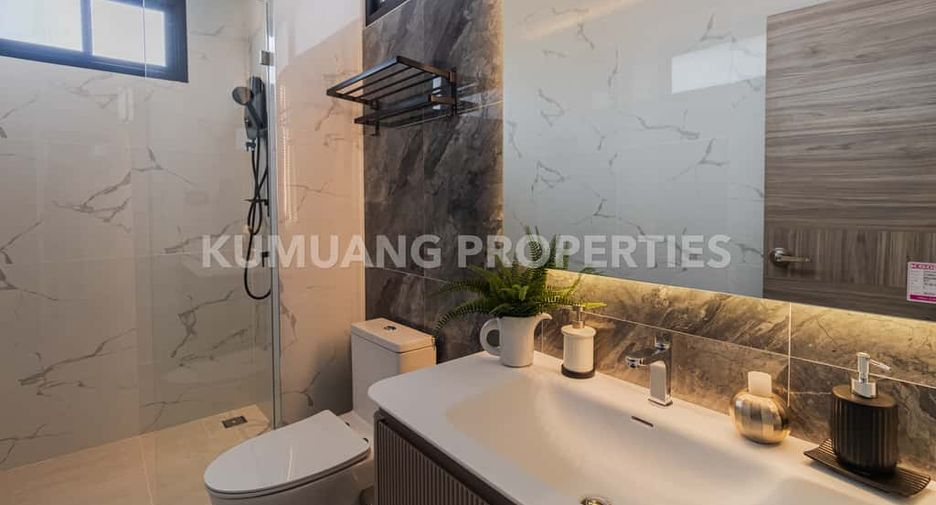 For rent and for sale 4 bedrooms house in Mueang Chiang Mai, Chiang Mai