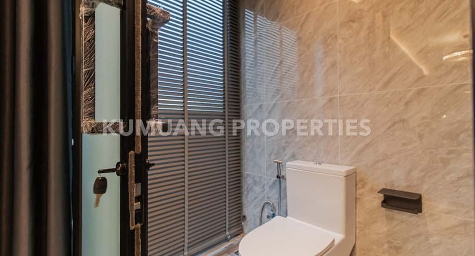 For rent and for sale 4 bedrooms house in Mueang Chiang Mai, Chiang Mai