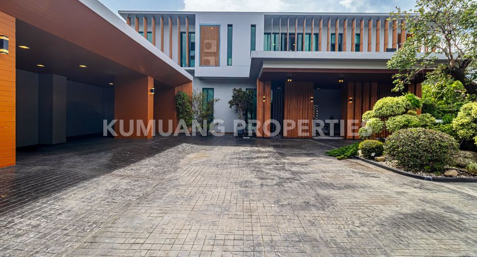 For sale 4 bedrooms house in Mae Rim, Chiang Mai