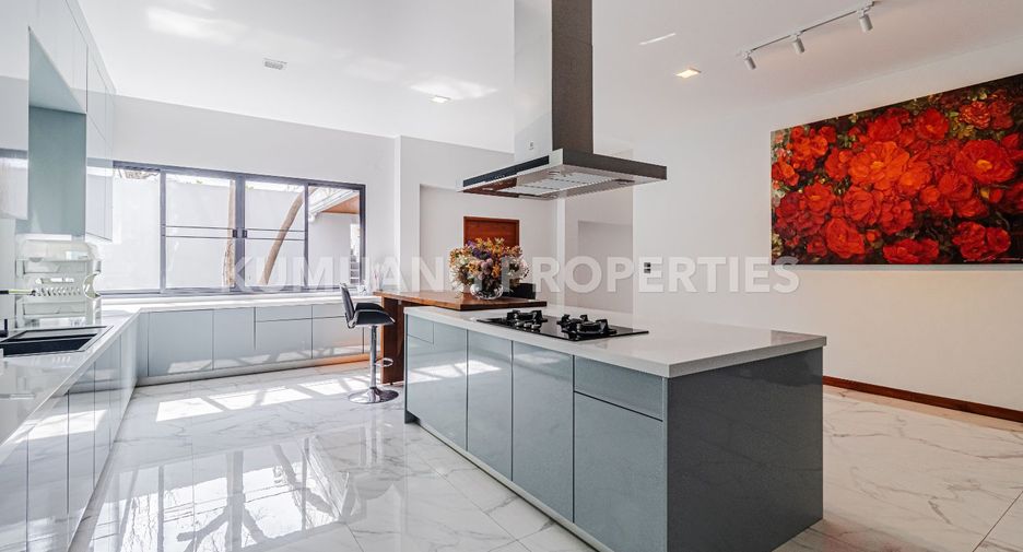 For sale 4 bedrooms house in Mae Rim, Chiang Mai