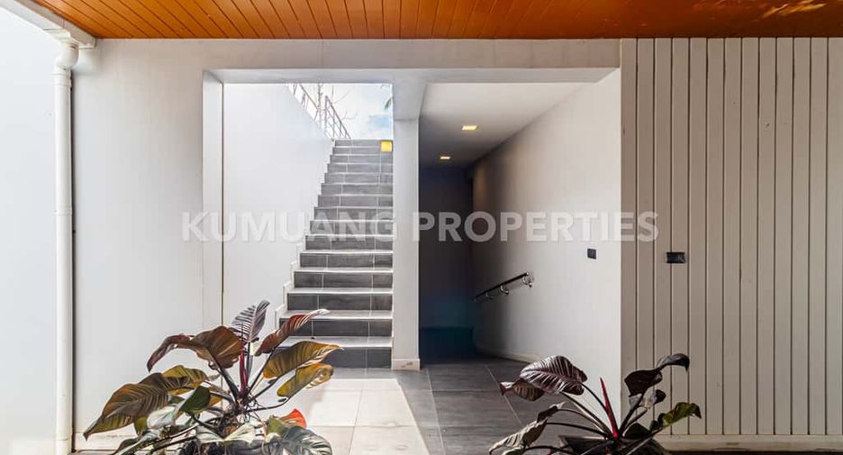 For sale 4 bedrooms house in Mae Rim, Chiang Mai