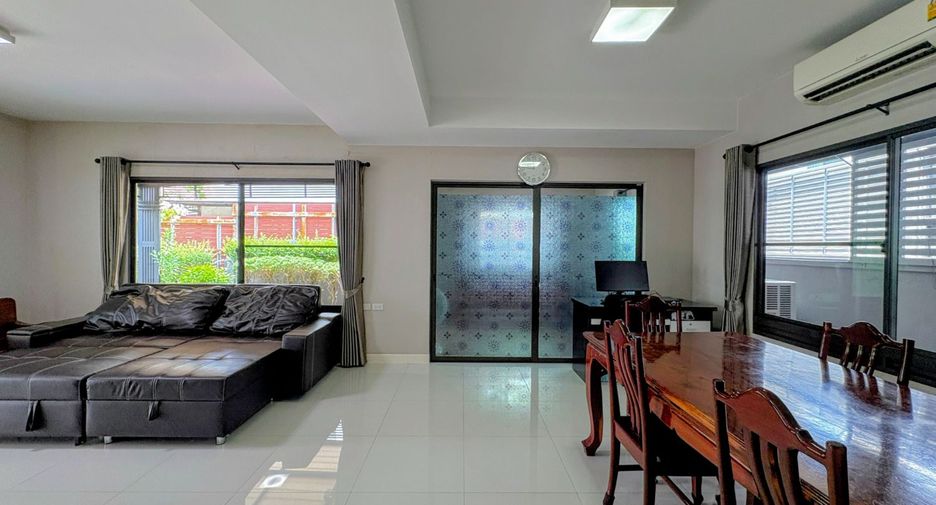 Haus zum Kauf mit 4 Zimmer in Bang Phli, Samut Prakan