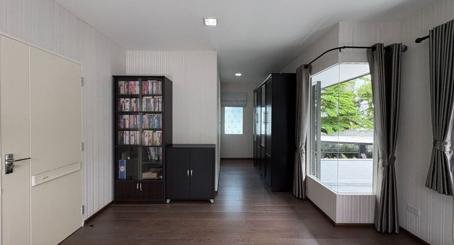 Haus zum Kauf mit 4 Zimmer in Bang Phli, Samut Prakan
