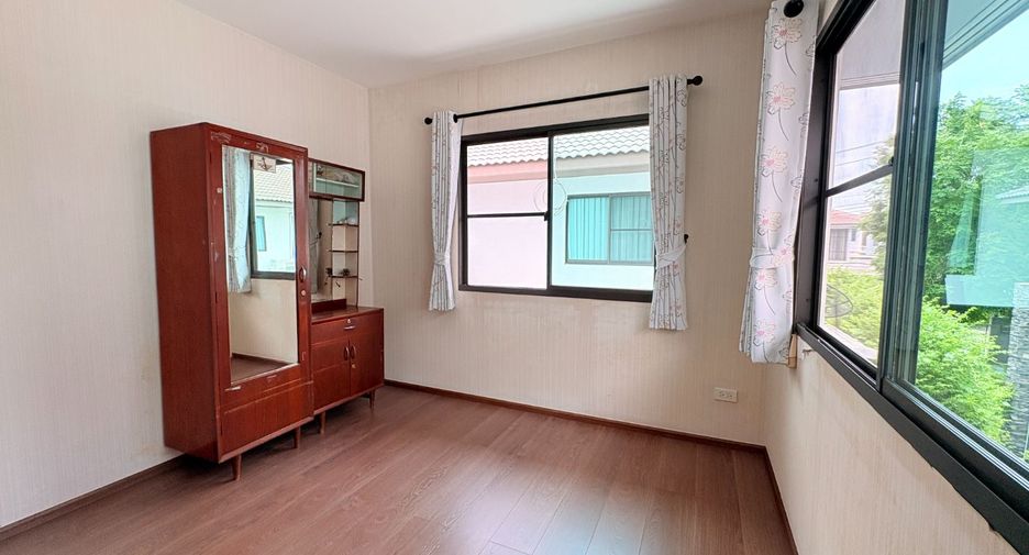 Haus zum Kauf mit 4 Zimmer in Bang Phli, Samut Prakan