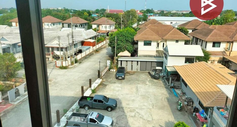 For sale 1 bed condo in Phan Thong, Chonburi