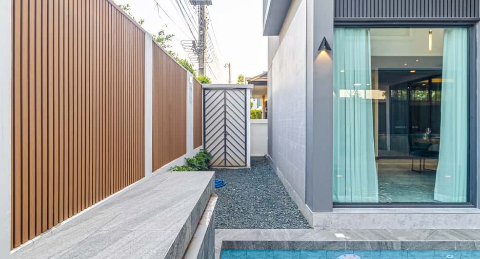 For rent and for sale 5 bedrooms house in San Sai, Chiang Mai