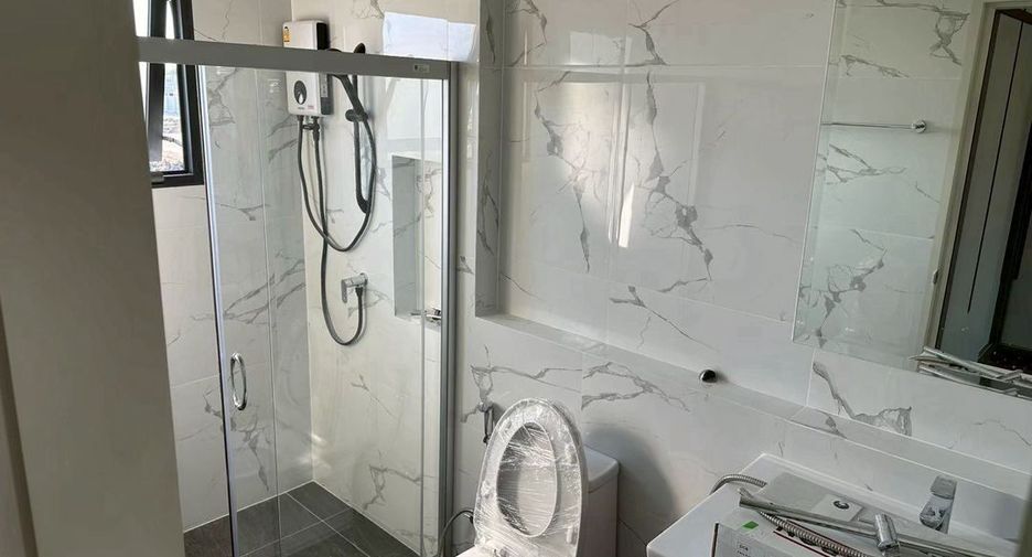 Haus zur Miete mit 3 Zimmer in Bang Phli, Samut Prakan