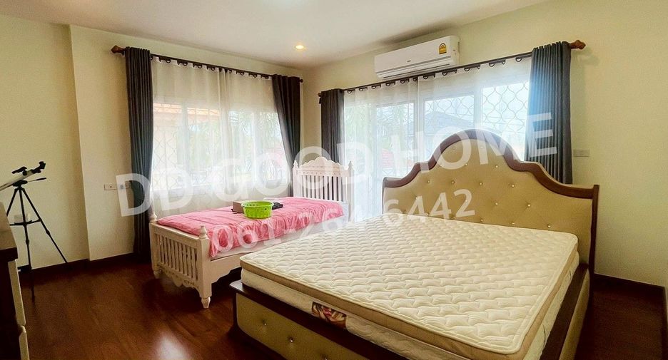 For sale 4 bedrooms house in Hang Dong, Chiang Mai
