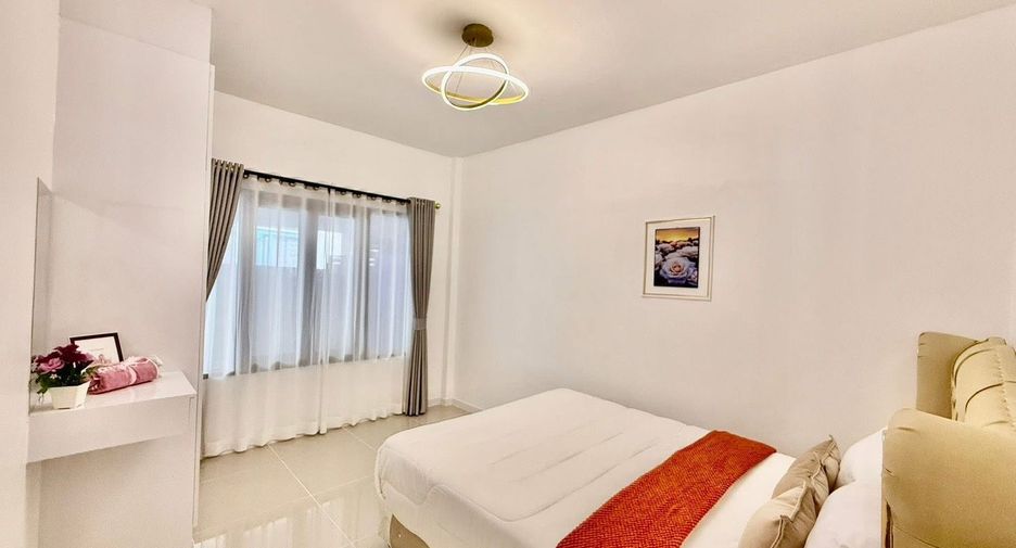 For sale 3 bedrooms house in Pratumnak, Pattaya